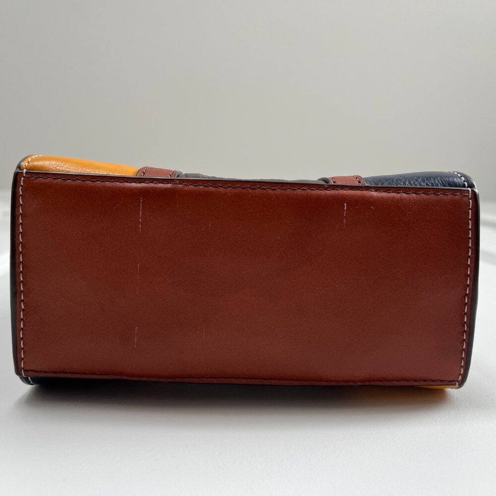 FOSSIL~ Multicolor Leather Crossbody Bag w/ Turnlock & Brass Tone Hardware - Picture 9 of 15
